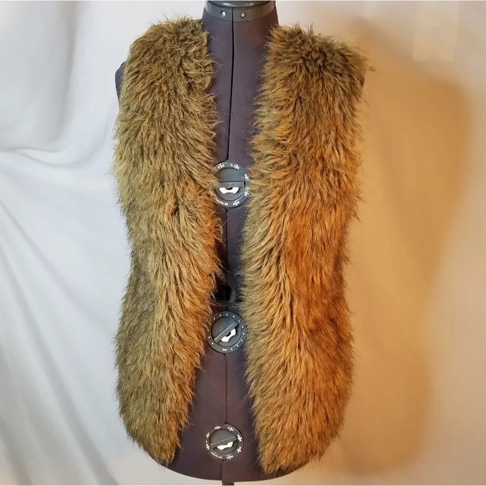 XHILARATION‎ Faux Fur Vest Small